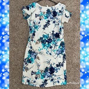 Last chance! 💙 Floral Maternity Dress 💙